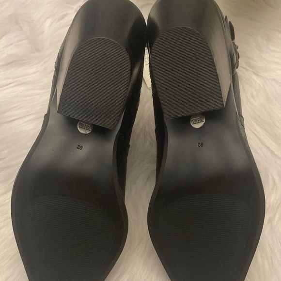 Zara Black Leather Ankle Boots with Studded Straps Size 8 - Picture 8 of 9